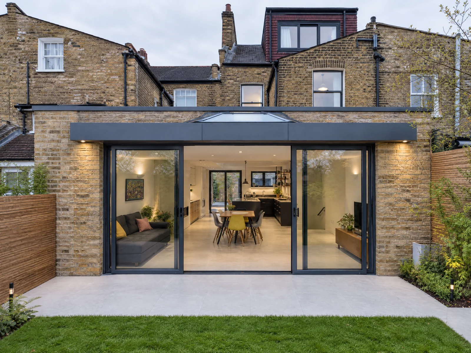 Completed contemporary rear extension in Wanstead E11 in daylight